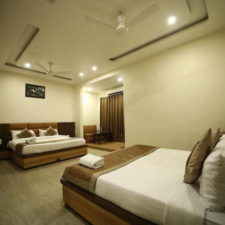 Hotel Maggo Bharatpur Exterior foto