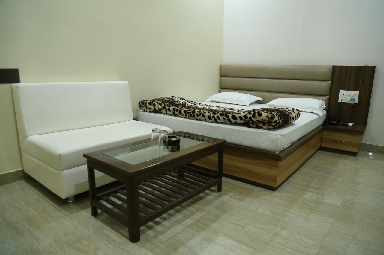 Hotel Maggo Bharatpur Exterior foto
