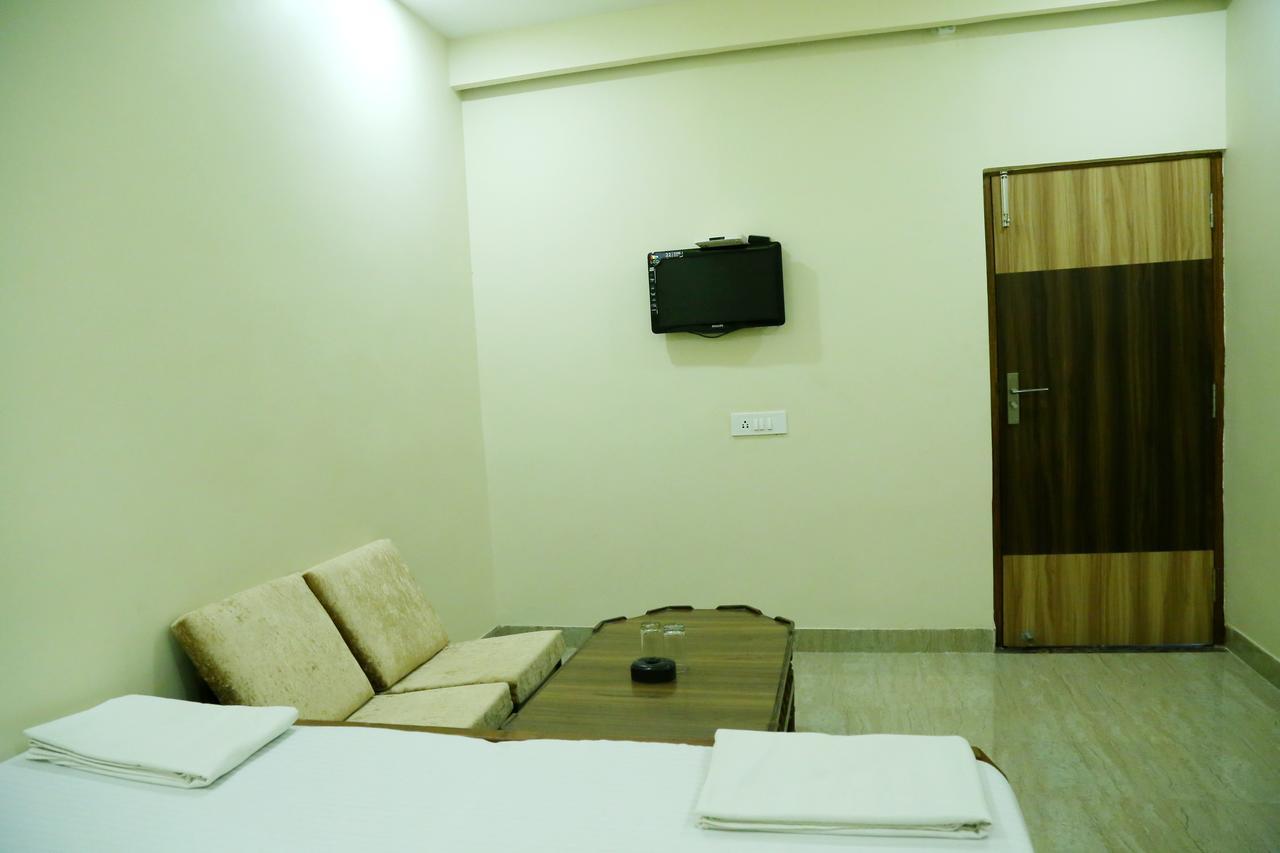 Hotel Maggo Bharatpur Exterior foto