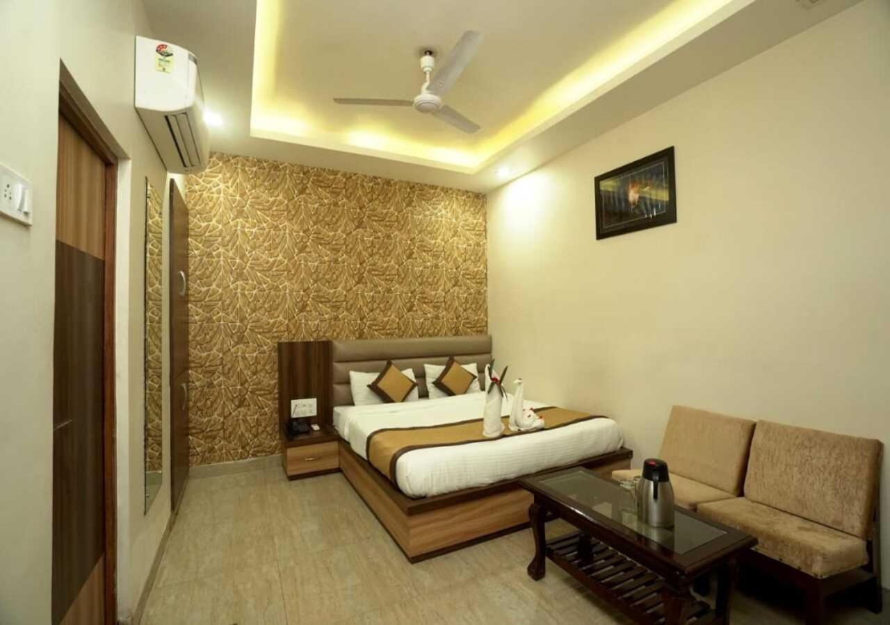 Hotel Maggo Bharatpur Exterior foto